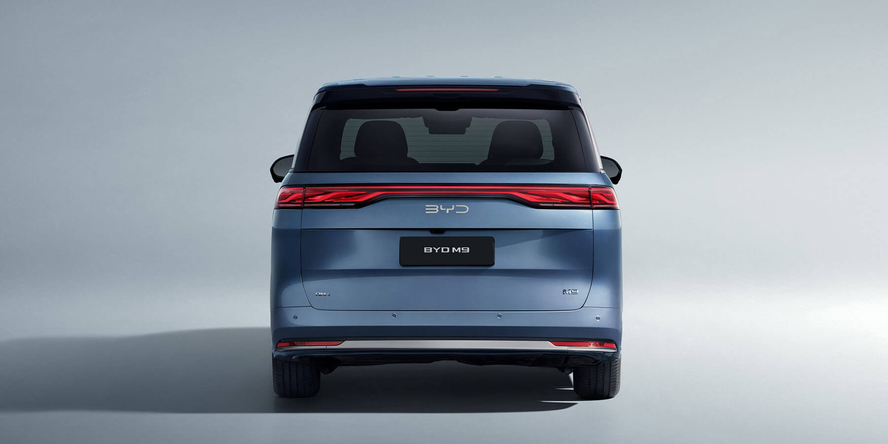 byd-m9-co-may-phien-ban
